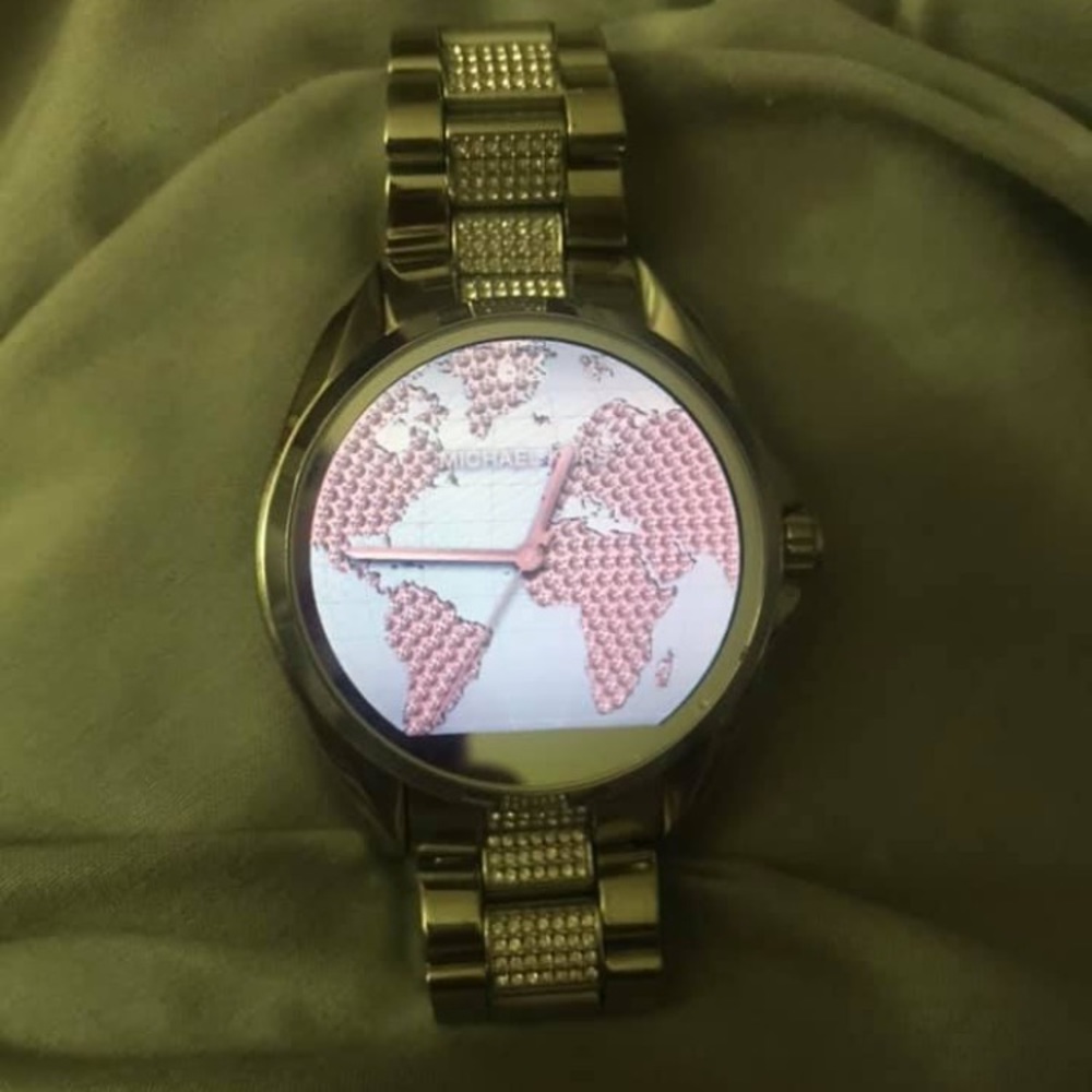 Michael kors access watch